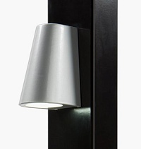 Купить Элегантное LED-освещение Locinox (Бельгия) TRICONE для ворот, цвета zilver и 9005 (черный) в Крымске