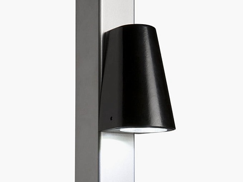 Заказать Элегантное LED-освещение Locinox (Бельгия) TRICONE для ворот, цвета zilver и 9005 (черный) в Крымске